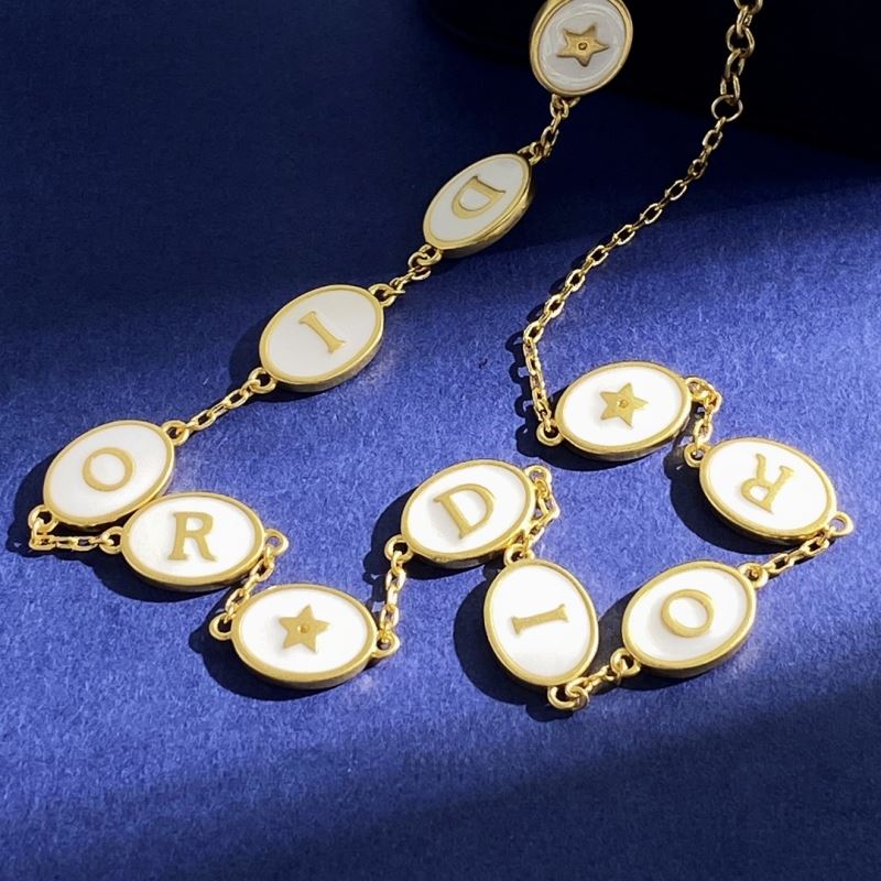 Christian Dior Necklaces